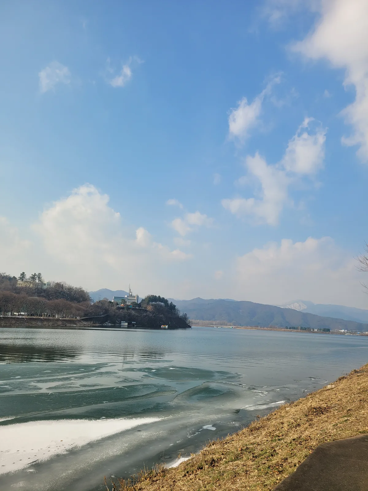 チュンチョン水辺公園